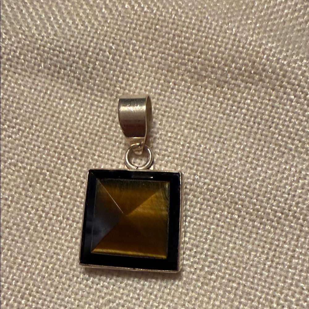 Elegant Silver and Gold Pendant